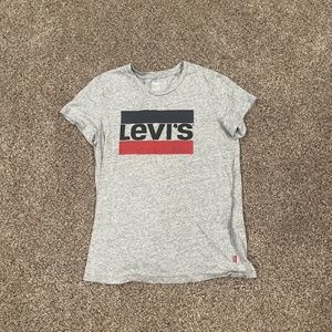 Levi’s shirt